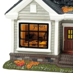 Snow Village Halloween<Department 56 Fe Gather 'Round For Thanksgiv
