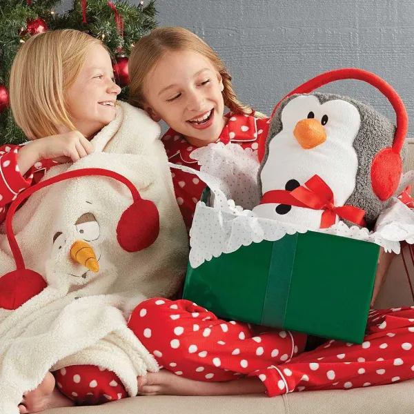Snowpinions<Department 56 Penguin Snowthrow